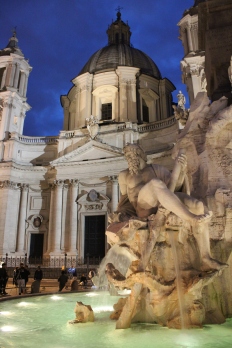 Fiumi Fountain, Piazza Navona